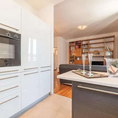 Colosseum Roomy Róma