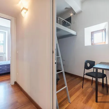 Apartman Colosseum Roomy