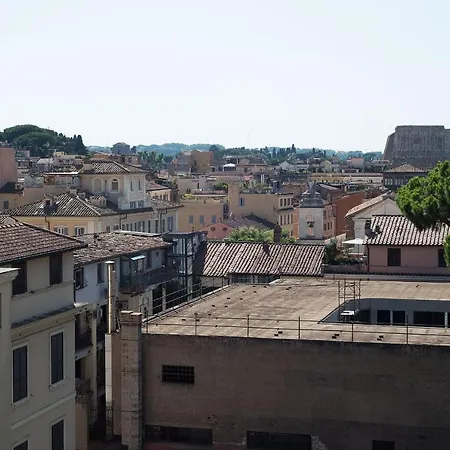 Colosseum Roomy Apartament *