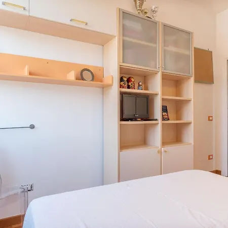 Colosseum Roomy Róma